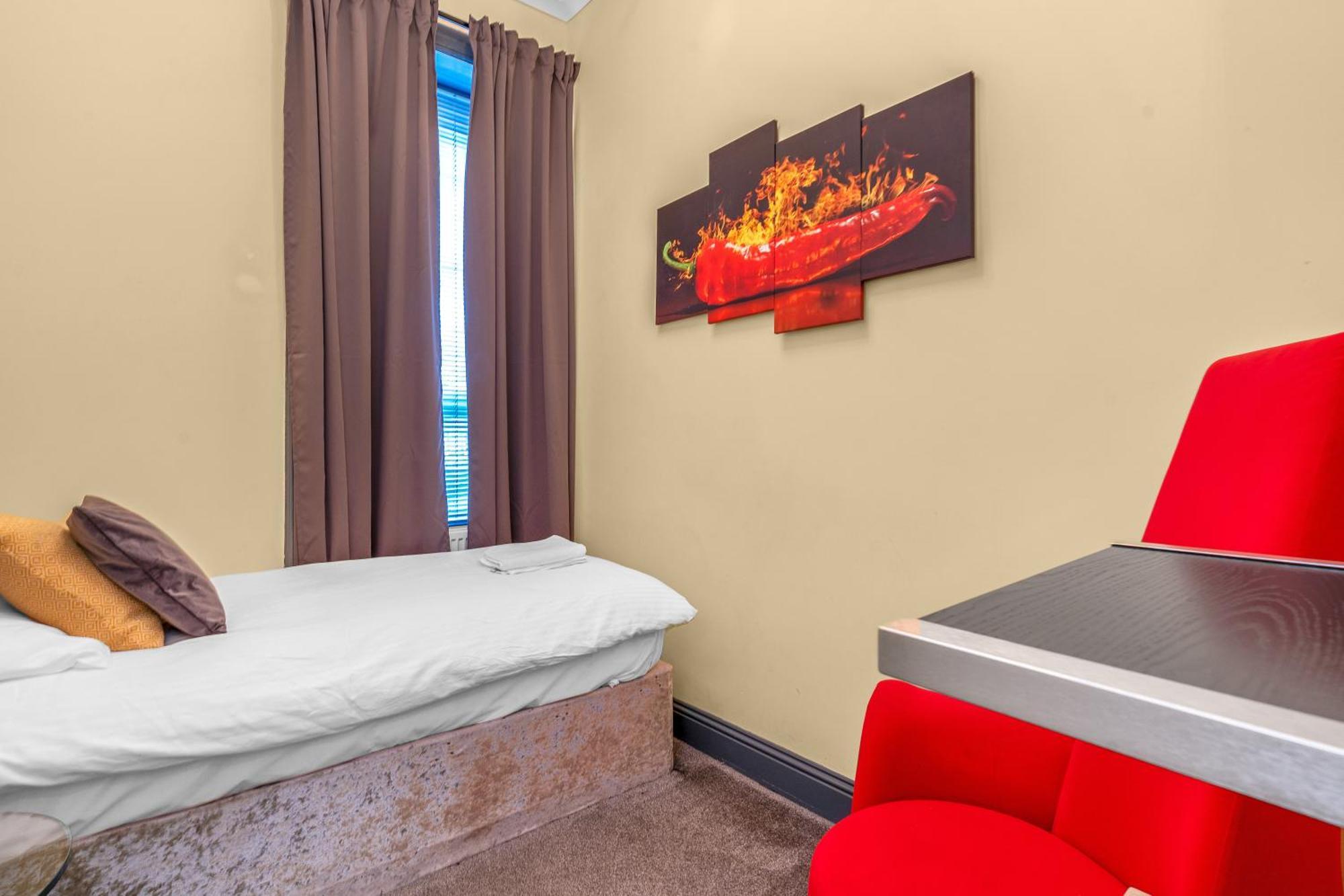 Cosy Modern City Centre Flat Edinburgh Ngoại thất bức ảnh