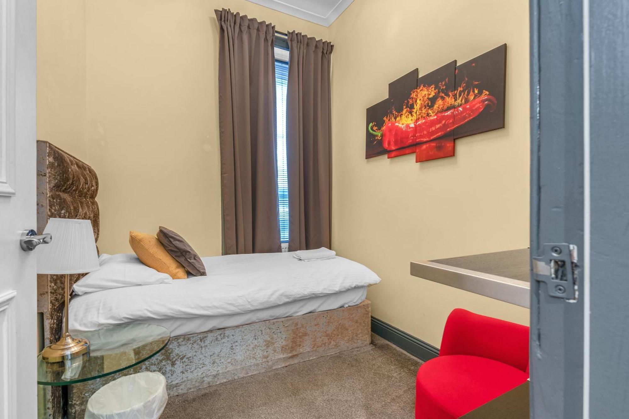 Cosy Modern City Centre Flat Edinburgh Ngoại thất bức ảnh