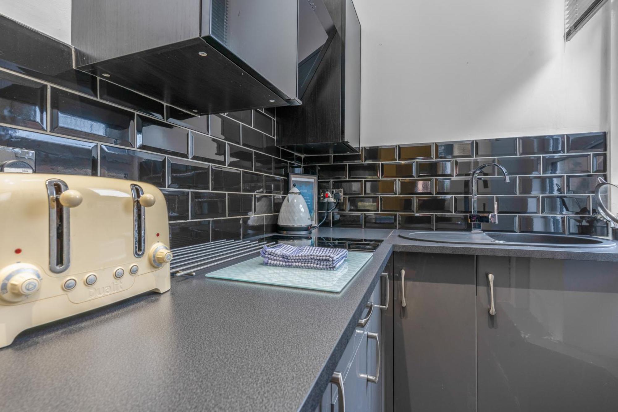Cosy Modern City Centre Flat Edinburgh Ngoại thất bức ảnh